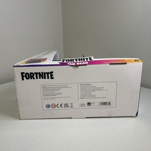 Jazwares Fortnite The Bear Vehicle Party Trooper Figure 4 Toy Truck FNT1019 New - Picture 6 of 6